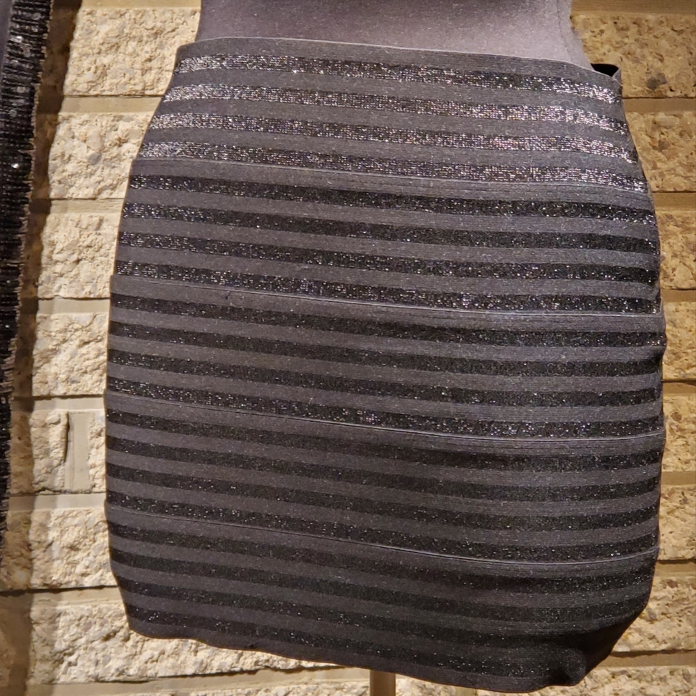 Black mini skirt with shimmer